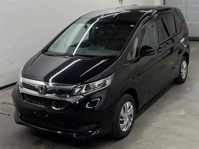 HONDA FREED 2023