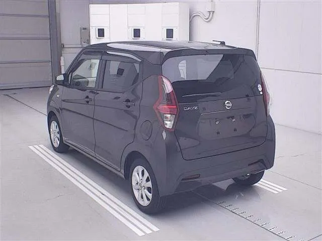 NISSAN DAYZ 2022