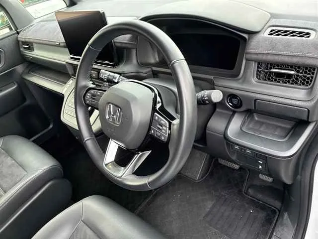 HONDA STEP WAGON 2023