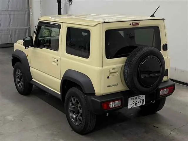 SUZUKI JIMNY SIERRA 2023