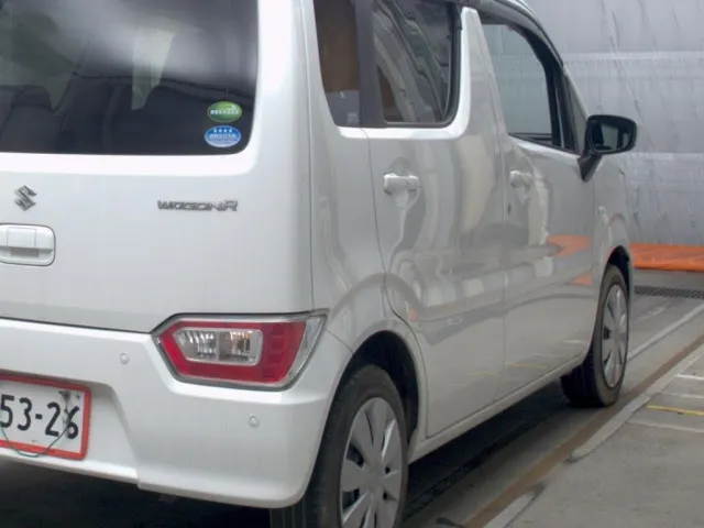 SUZUKI WAGON R 2021