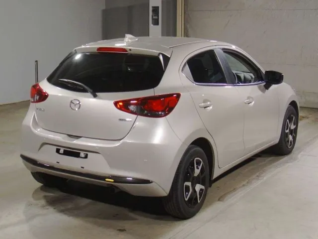 MAZDA MAZDA2 2023