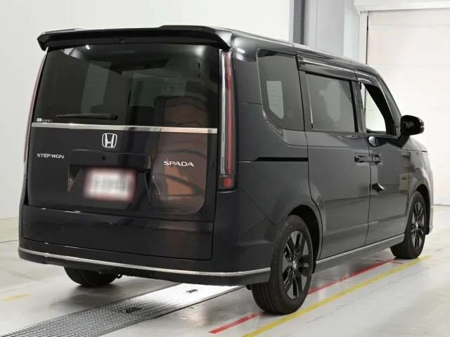 HONDA STEP WAGON 2023