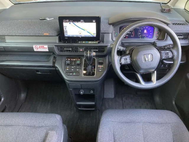 HONDA STEP WAGON 2023