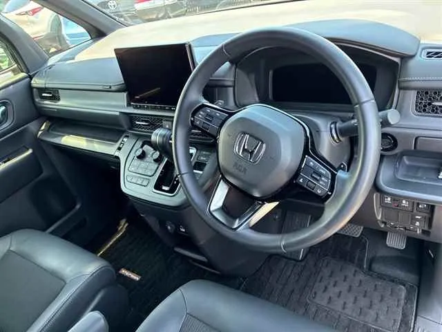 HONDA STEP WAGON 2022