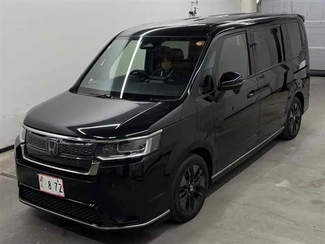 HONDA STEP WAGON 2023
