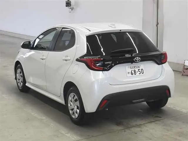 TOYOTA YARIS 2023