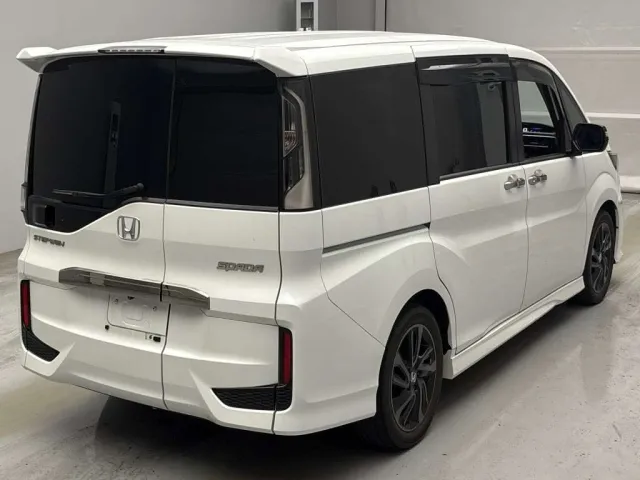 HONDA STEP WAGON 2021