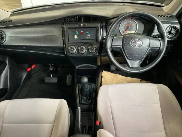 TOYOTA COROLLA AXIO 2023