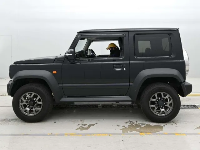 SUZUKI JIMNY SIERRA 2023