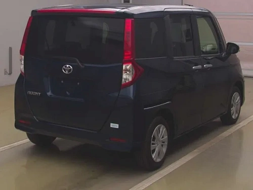 TOYOTA ROOMY 2023
