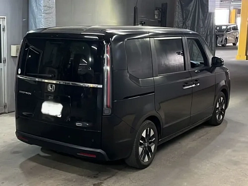 HONDA STEP WAGON 2023