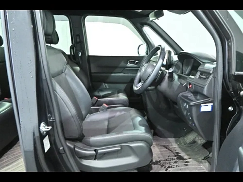 HONDA STEP WAGON 2023