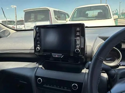 TOYOTA YARIS CROSS 2023