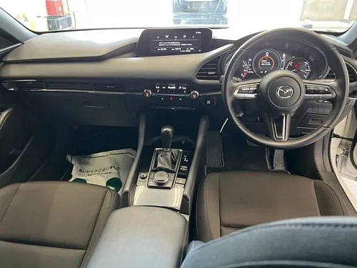 MAZDA MAZDA3 2022
