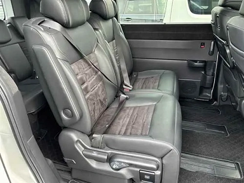 HONDA STEP WAGON 2023