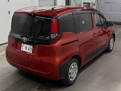 TOYOTA SIENTA 2023