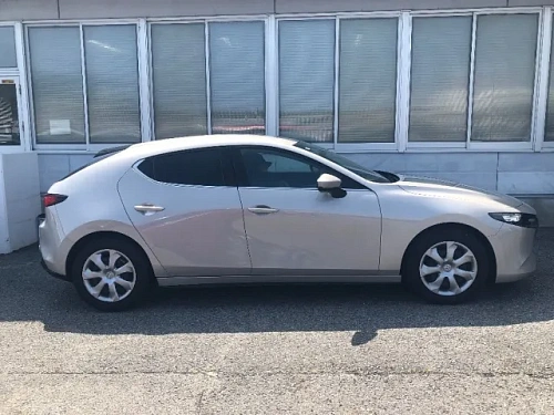 MAZDA MAZDA3 2022