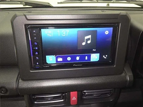 SUZUKI JIMNY SIERRA 2023