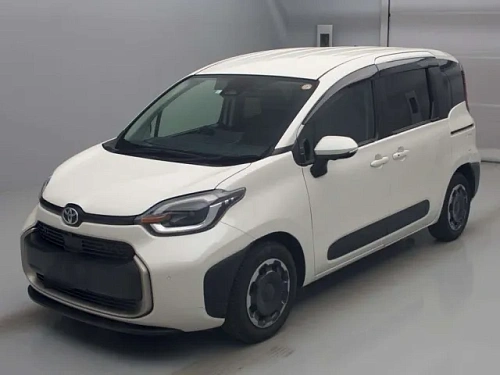 TOYOTA SIENTA 2023