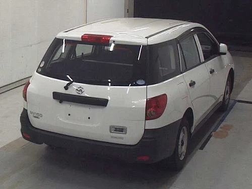 NISSAN AD 2021