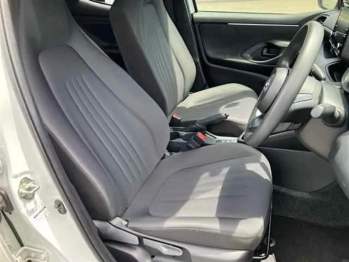 TOYOTA YARIS 2023