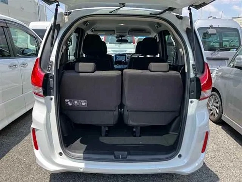 HONDA FREED 2022