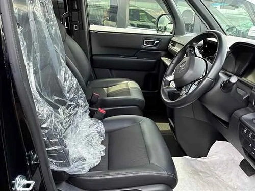 HONDA STEP WAGON 2023