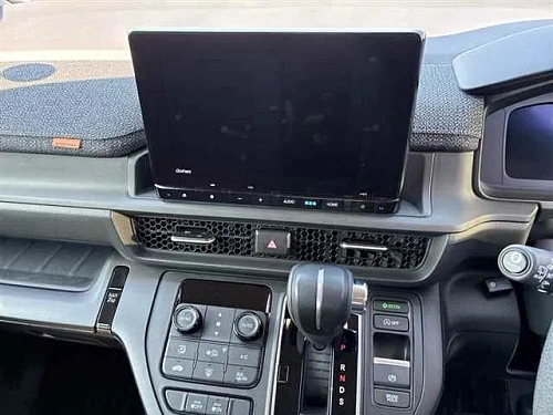 HONDA STEP WAGON 2023