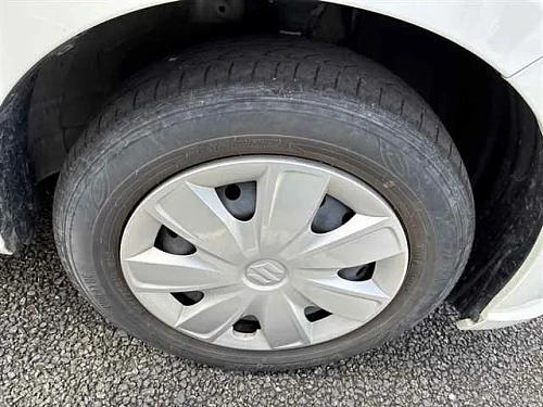 SUZUKI SOLIO 2023