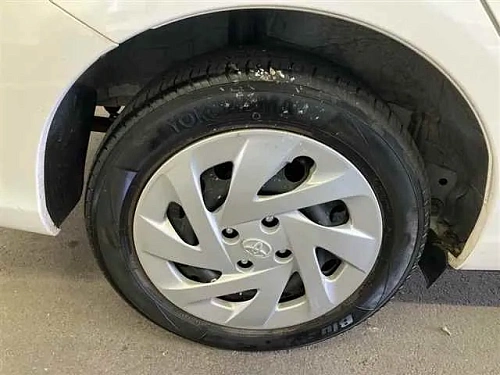 TOYOTA COROLLA FIELDER 2021