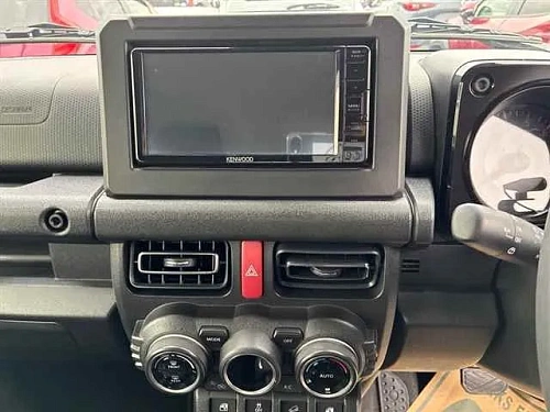 SUZUKI JIMNY 2023