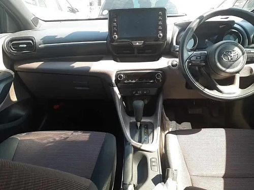 TOYOTA YARIS 2023