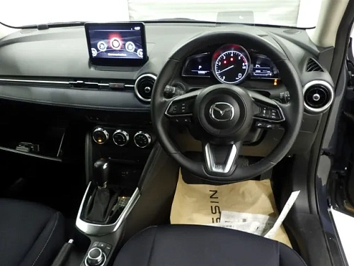 MAZDA MAZDA2 2022