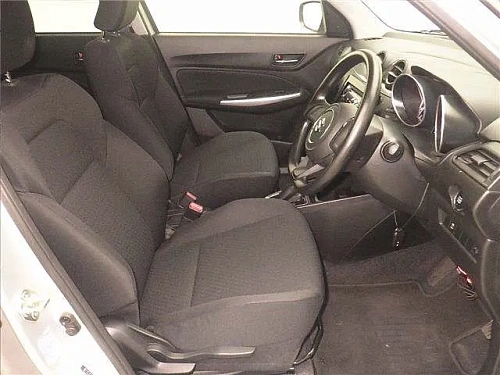 SUZUKI SWIFT 2021