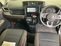 TOYOTA ROOMY 2023