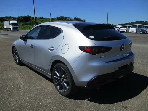 MAZDA MAZDA3 2023