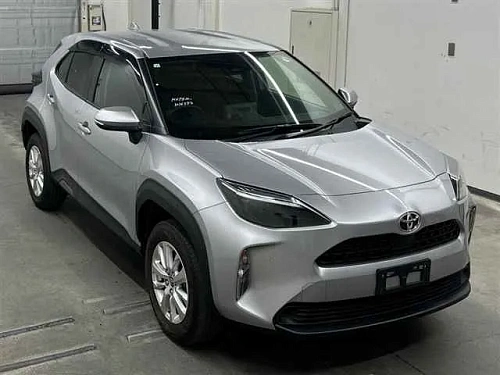 TOYOTA YARIS CROSS 2023