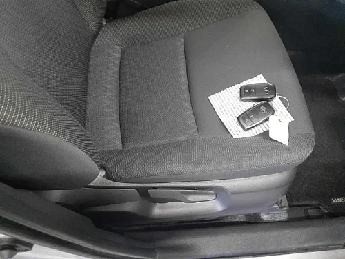 TOYOTA YARIS CROSS 2023