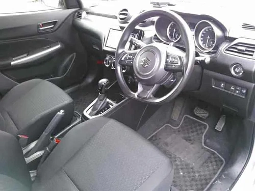 SUZUKI SWIFT 2023