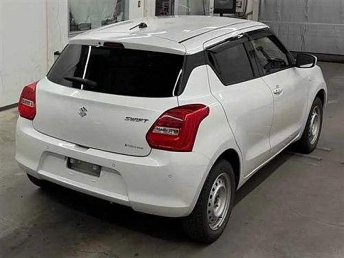 SUZUKI SWIFT 2021