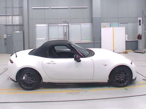 MAZDA ROADSTER 2022
