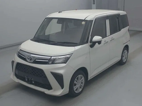 TOYOTA ROOMY 2023