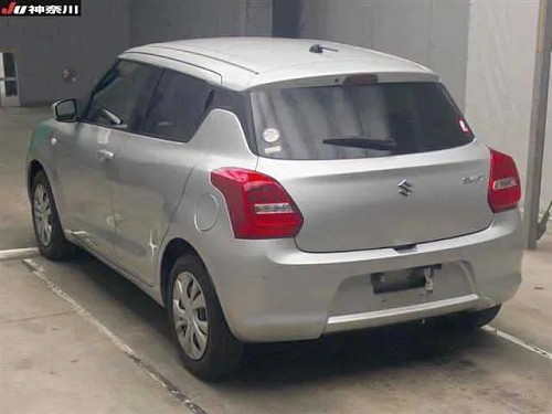SUZUKI SWIFT 2023