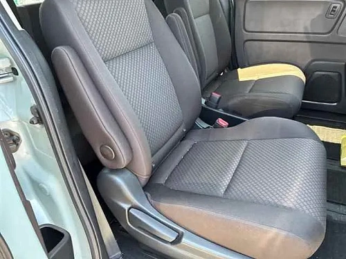 HONDA FREED 2023