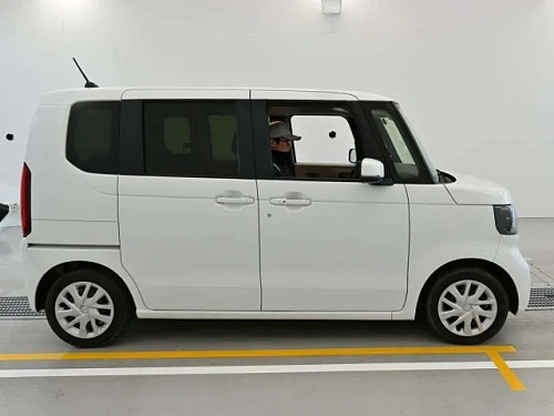 HONDA N BOX 2026