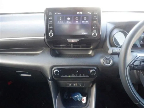 TOYOTA YARIS 2023