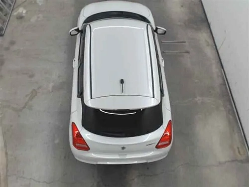 SUZUKI SWIFT 2021