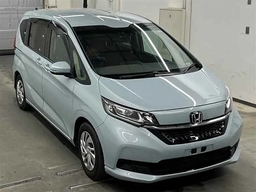 HONDA FREED 2023