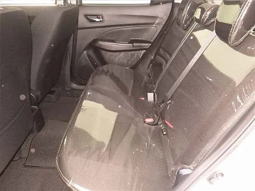 SUZUKI SWIFT 2021
